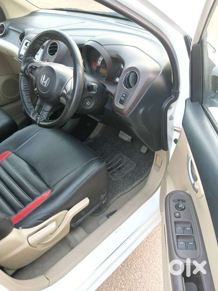 Honda Brio 2013-2016 Vx At, 2013, Petrol