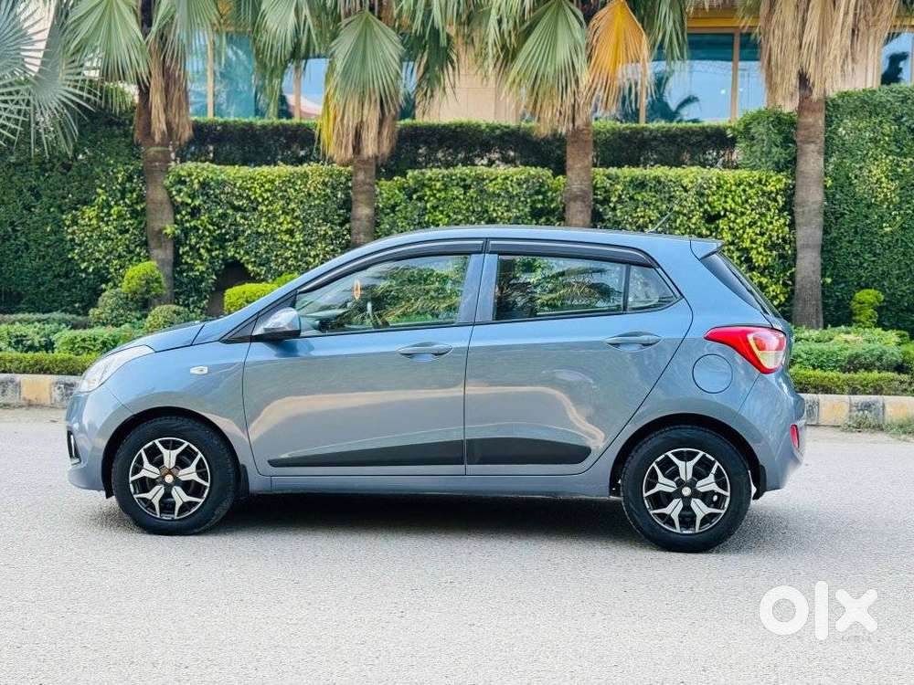 Hyundai Grand I10 Magna O At Petrol, 2016, Petrol