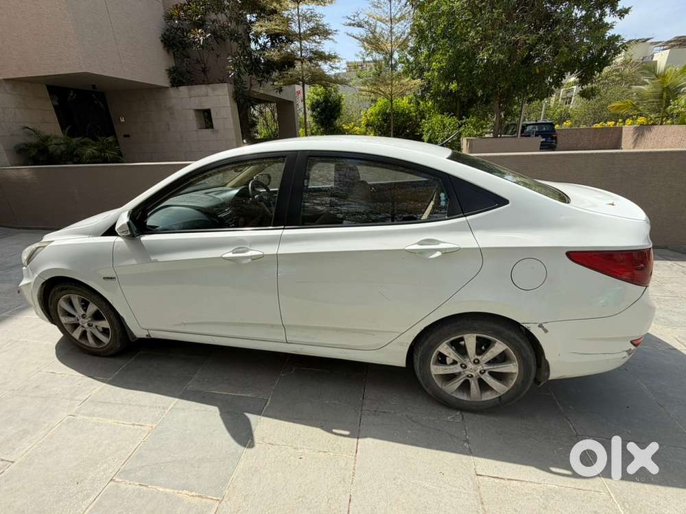 Hyundai Fluidic Verna 2013