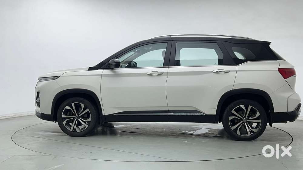 Mg Hector Plus Savvy Pro 1.5 Turbo Petrol Cvt 7 Str Dual Tone, 2023,..