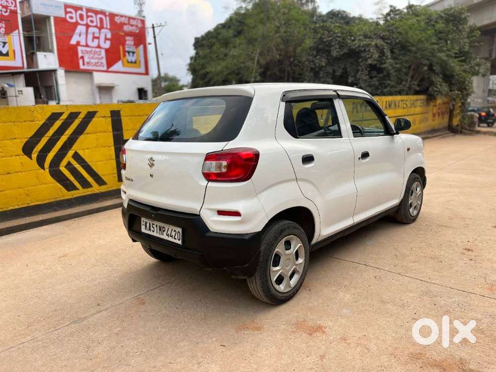 Maruti Suzuki S-presso Vxi Plus Amt, 2020, Petrol