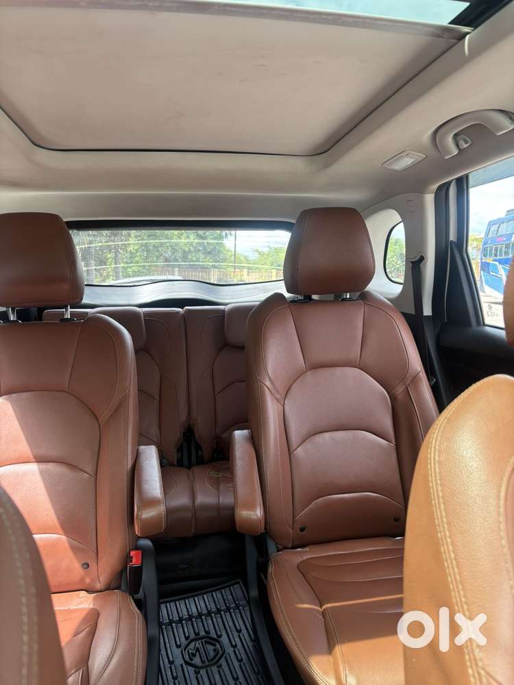 Mg Hector Plus Sharp Pro 2.0 Turbo Diesel 7 Str Dual Tone, 2021, Die..
