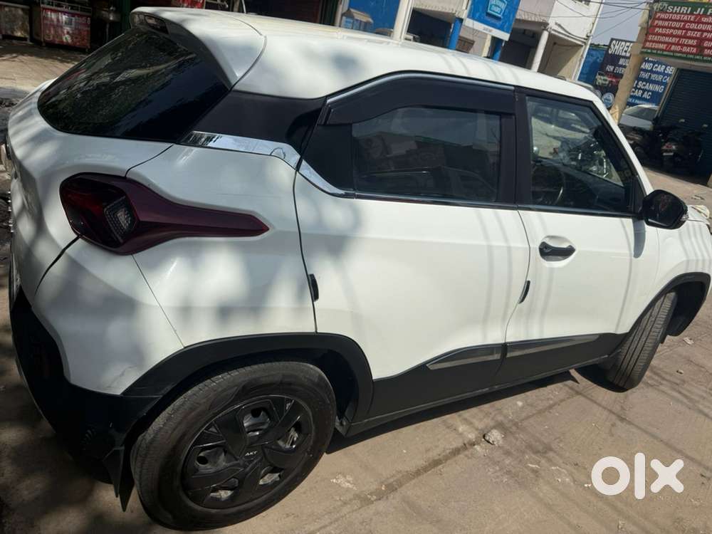Tata Punch Petrol 2025