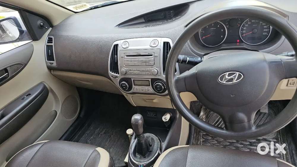 Hyundai I20 2012 Diesel Well Maintained Army Person Car
