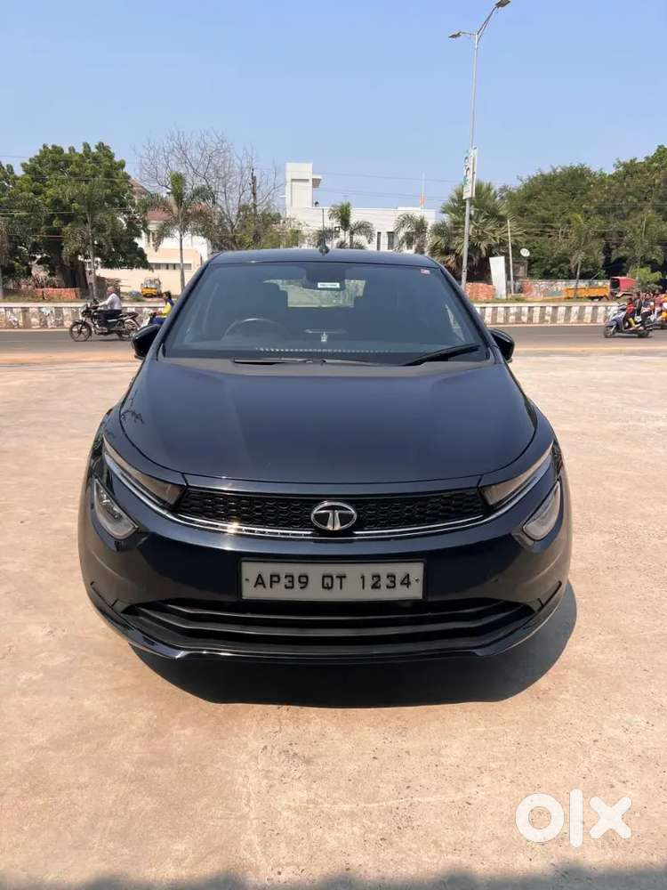 Tata Altroz 2022 Petrol Automatic