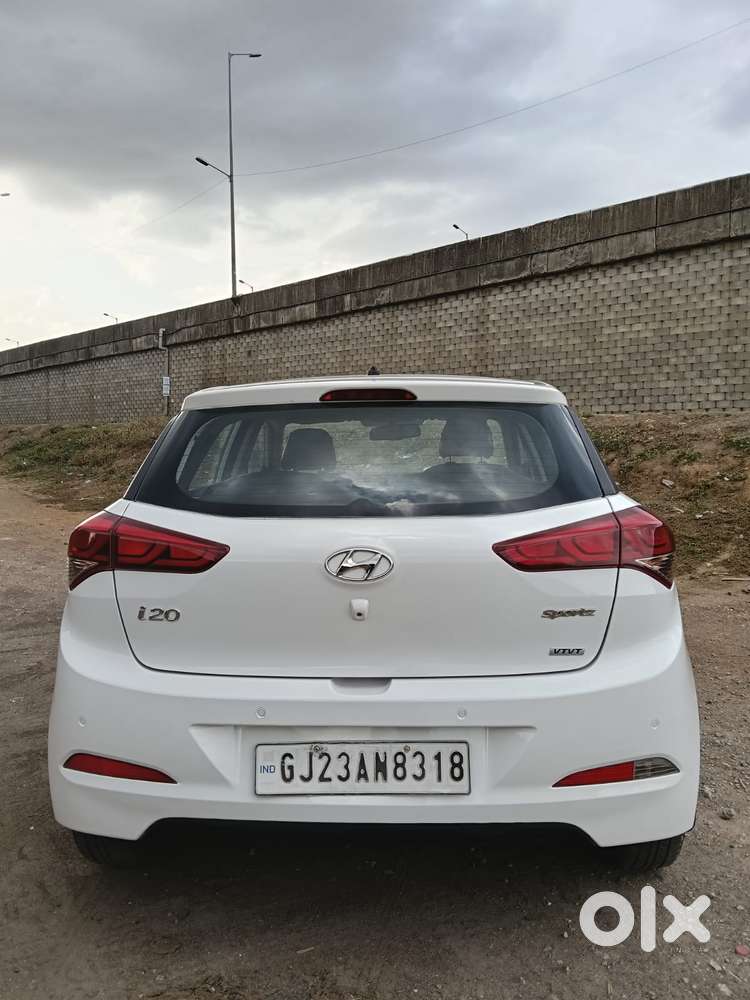 Hyundai Elite I20 Sportz (o) 1.2, 2015, Petrol