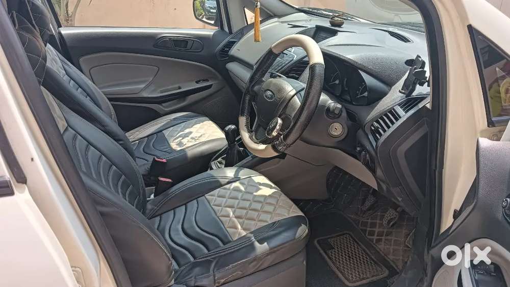 Ford Ecosport 2017 Diesel Well Maintained And Very Good Condition.