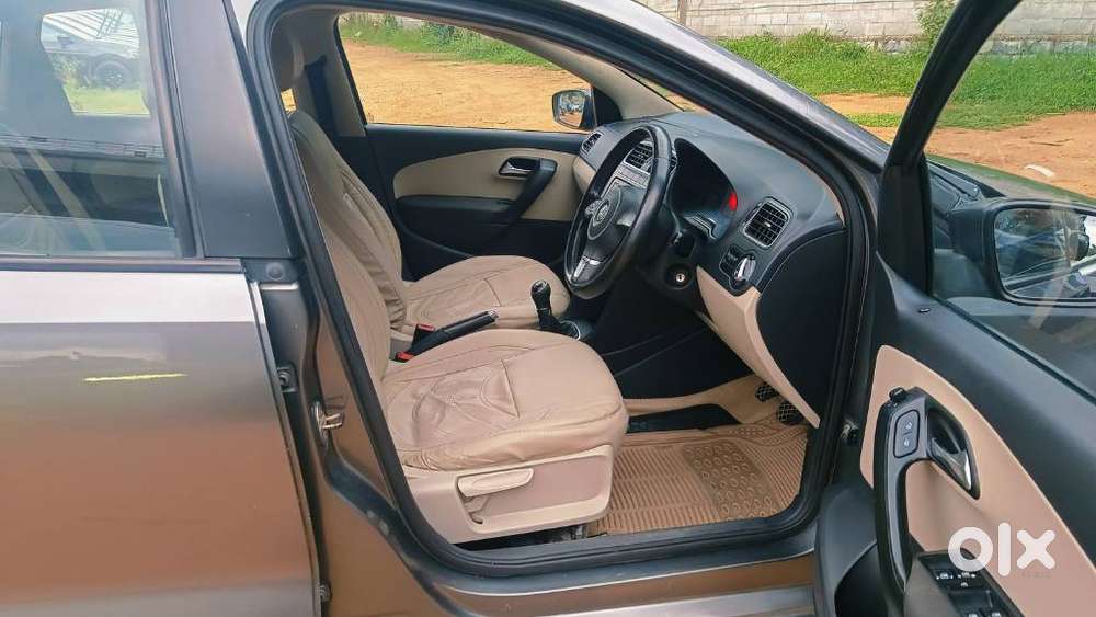 Volkswagen Polo Petrol Highline 1.2l, 2013, Petrol