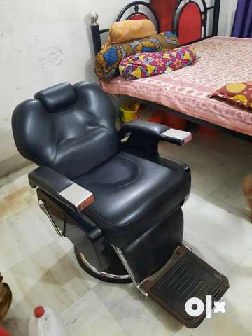 Ladies discount parlor chair