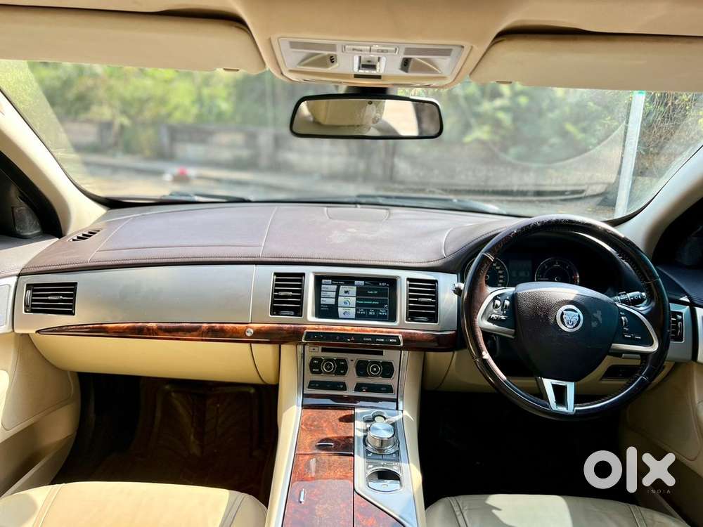 Jaguar Xf 2012