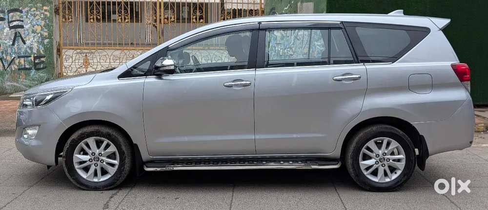 Toyota Innova Crysta 2017