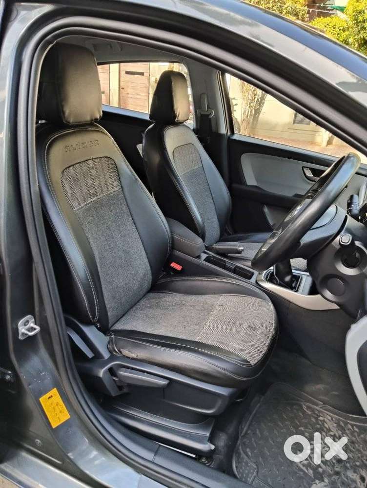 Tata Altroz Xz, 2020, Petrol