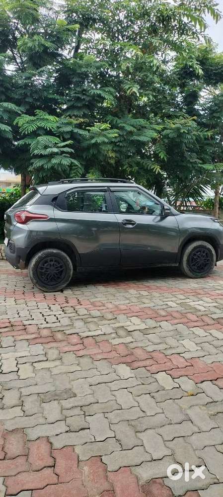 Tata Punch Camo Adventure Mt, 2022, Petrol