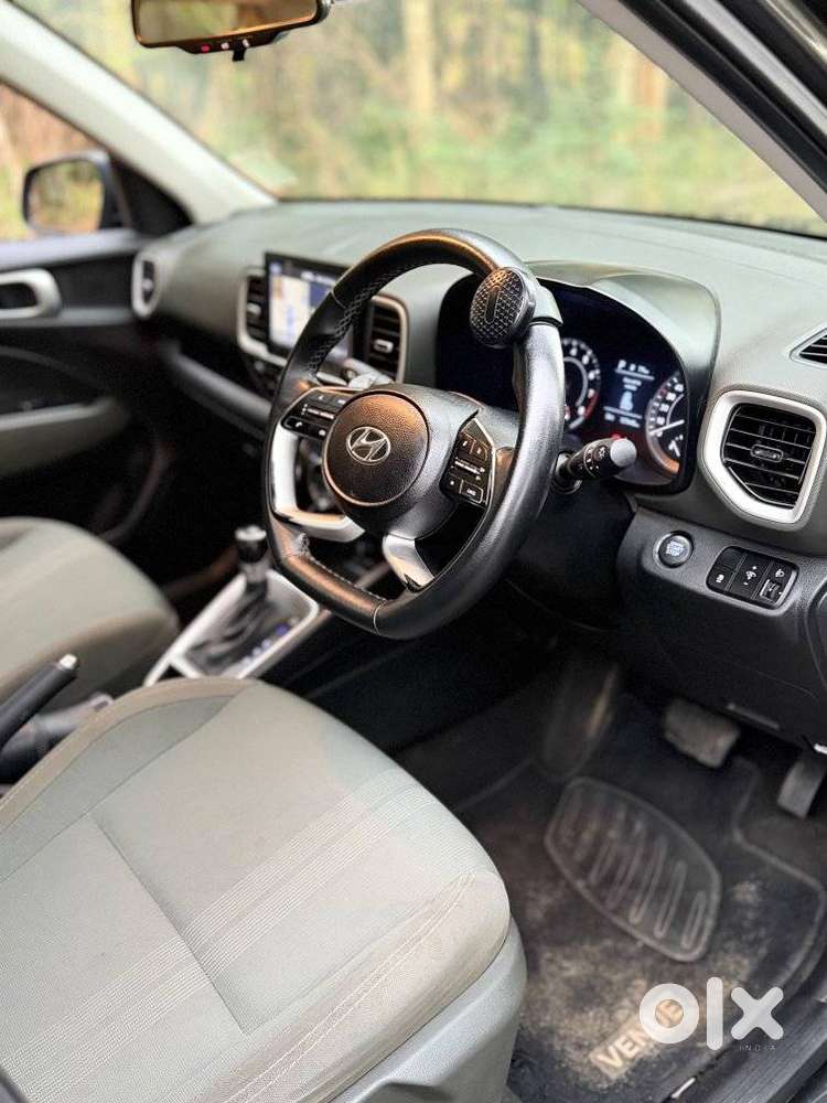 Hyundai Venue 1.0 Sx (o) Turbo Dct, 2021, Petrol
