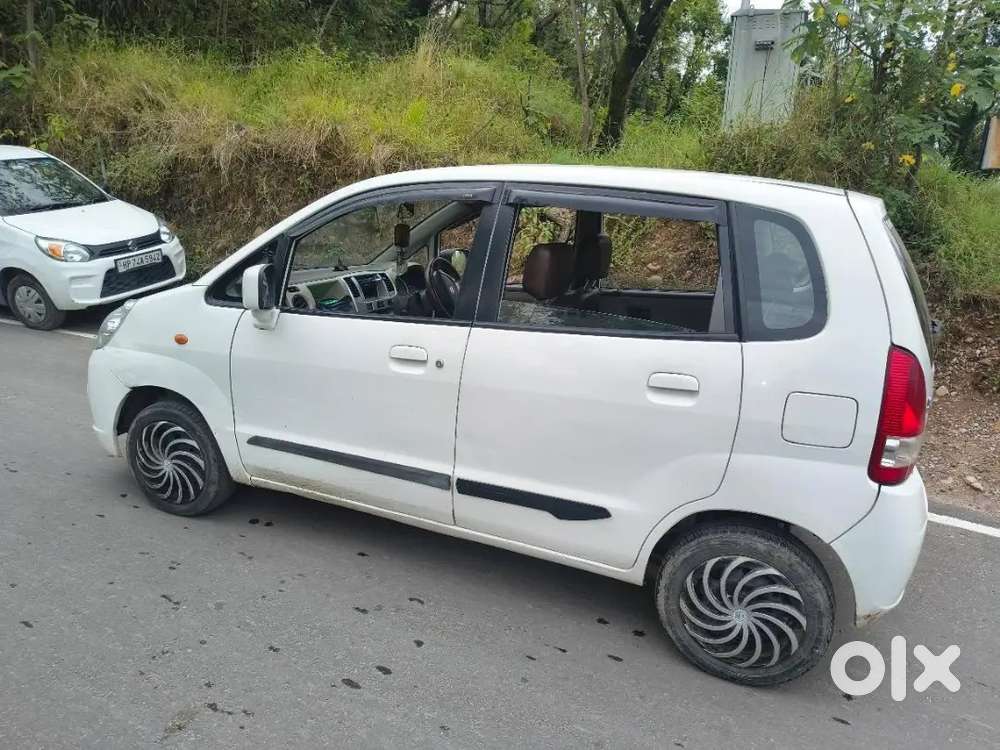 Maruti Suzuki Zen Estilo 2010