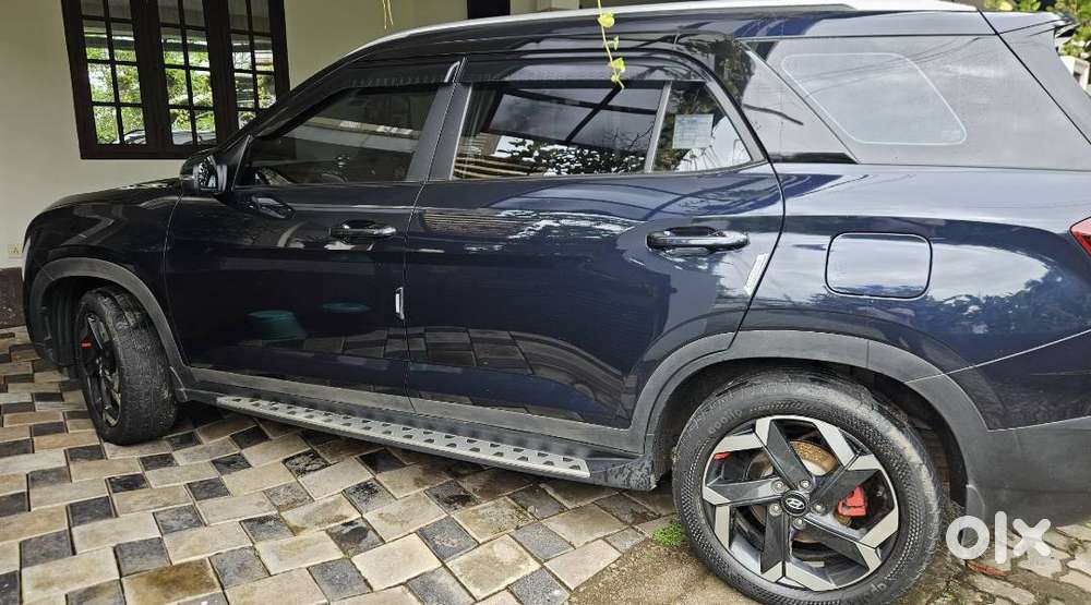 Hyundai Alcazar 2023 Petrol - 5 Year Free Service And All Parts