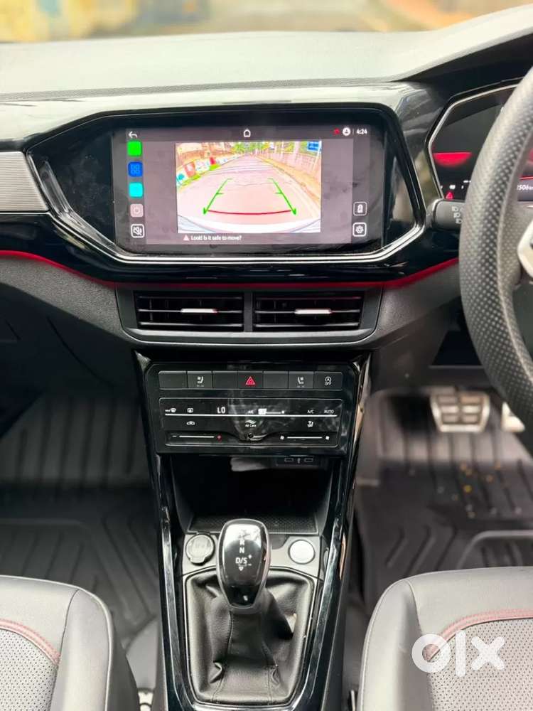 Volkswagen Taigun, 2025, Petrol
