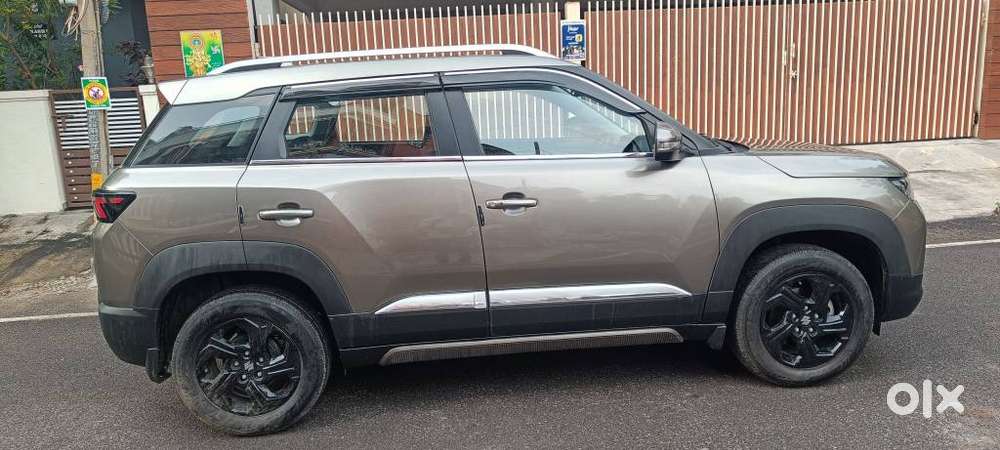 Maruti Suzuki Brezza 1.5 Zxi Smart Hybrid, 2025, Petrol