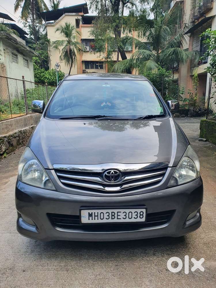 Toyota Innova 2012 Diesel Well Maintained