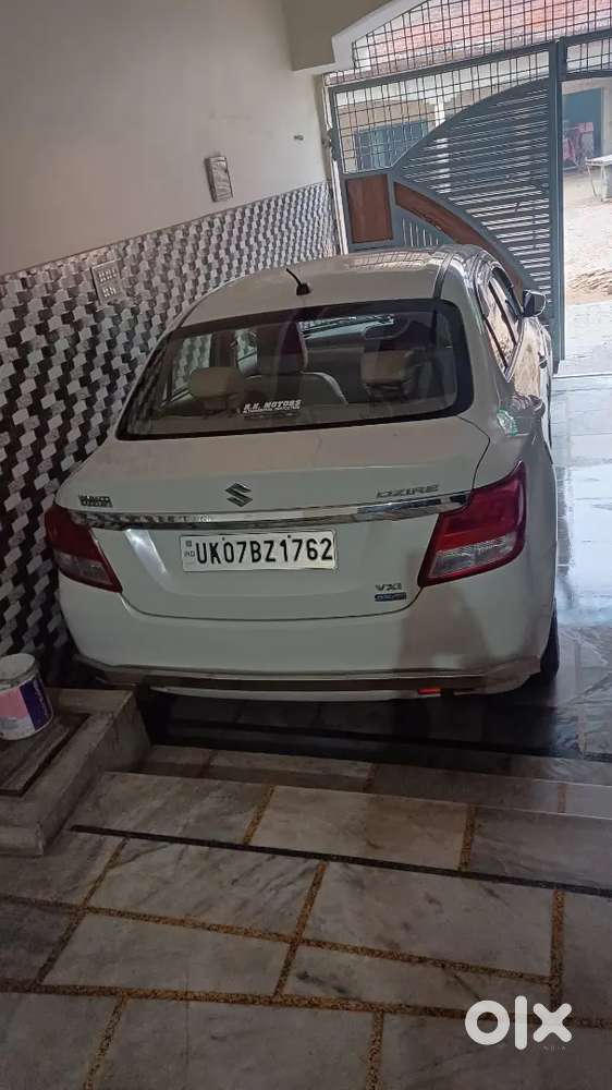 Maruti Suzuki Dzire 2017 Petrol 67000 Km Driven