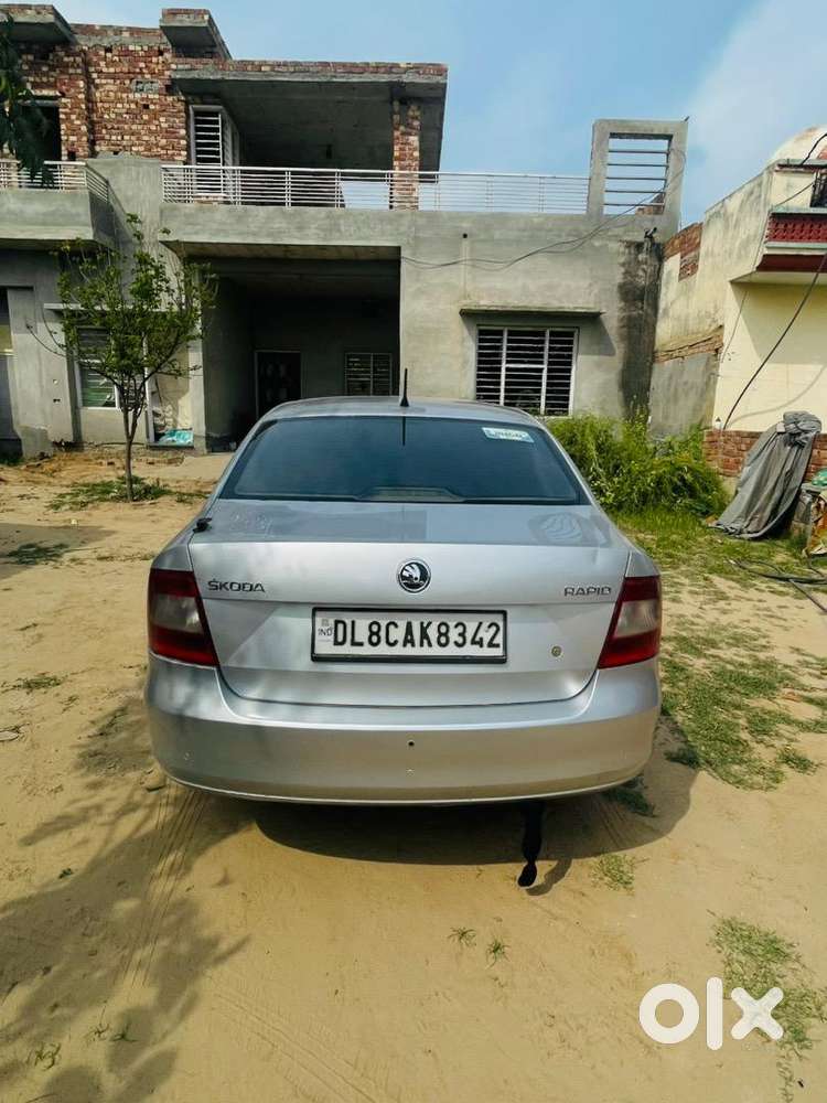 Skoda Rapid 2015 Diesel 90000 Km Driven
