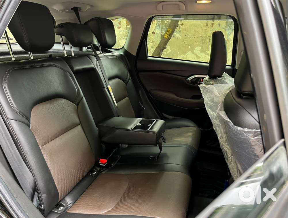 Toyota Urban Cruiser Hyryder 1.5 V Hybrid, 2025, Petrol
