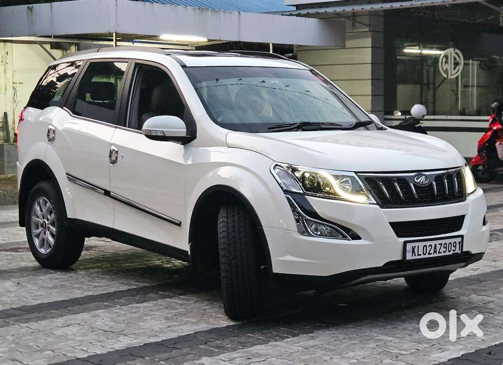 Mahindra Xuv500 At W10 Awd, 2016, Diesel