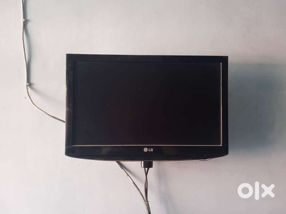 Wall hanging LG TV TVs, Video Audio 1730504379