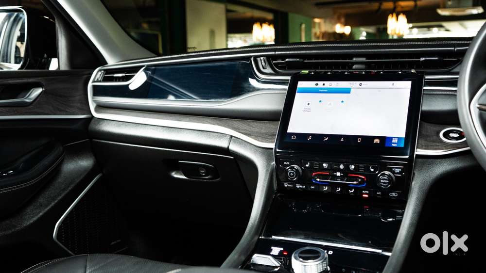 Jeep Grand Cherokee Limited (o) 4x4 At, 2024, Petrol