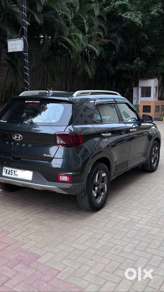 Very Well Maintained Venue Dct 1lt Turbo (28k Drive)