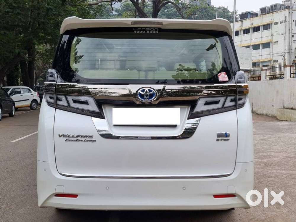 Toyota Vellfire 2.5 Hybrid, 2022, Petrol