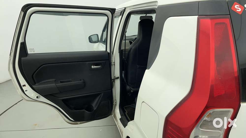 Maruti Suzuki Wagon R 1.0 Vxi Amt, 2019, Petrol