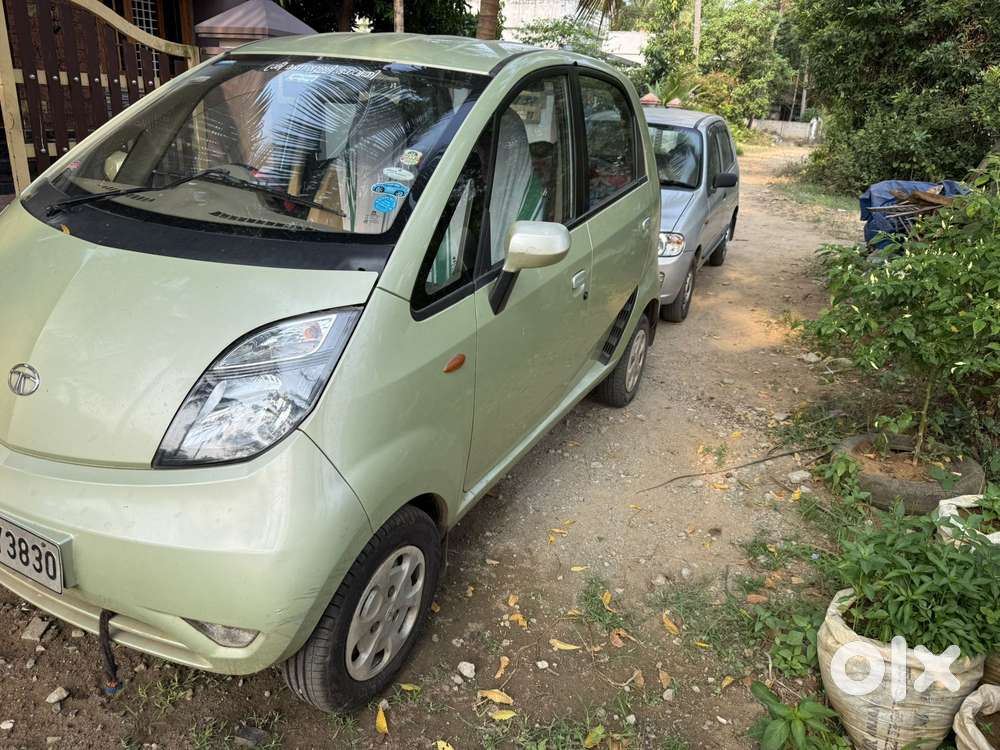 Tata Nano Xe, 2012, Petrol