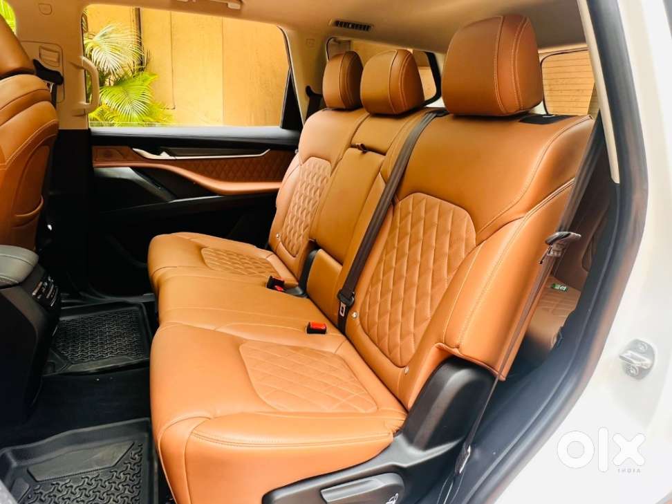 Mg Gloster Savvy 7 Seater, 2023, Diesel