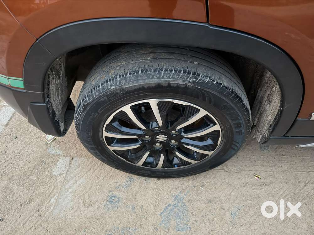 Maruti Suzuki Brezza 1.5 Zxi Plus Smart Hybrid, 2021, Petrol