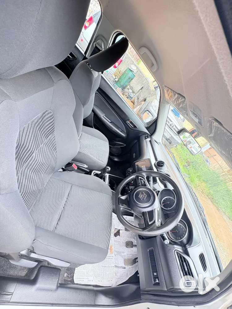 Maruti Swift Vxi 2024