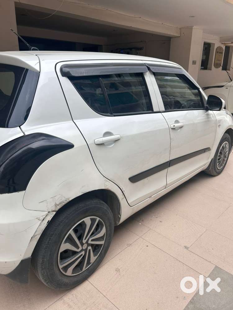 Maruti Suzuki Swift 2012 Lxi Petrol 104330 Km Driven