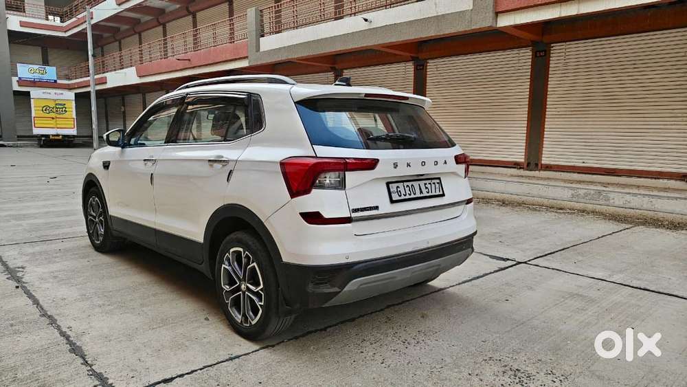Skoda Kushaq 1.0 Tsi Style, 2022, Petrol