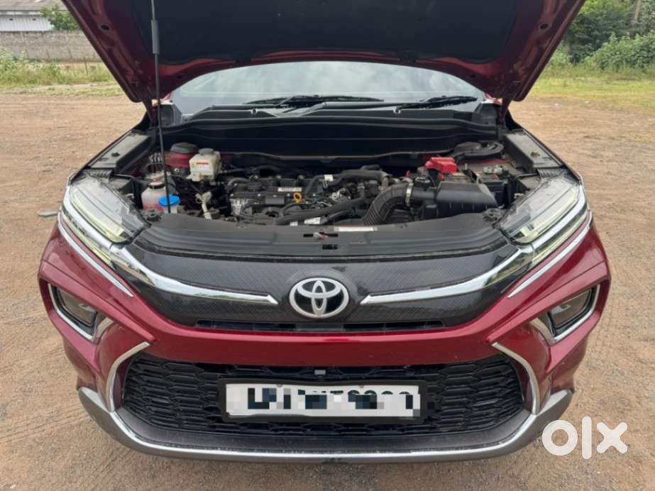 Toyota Urban Cruiser Hyryder 1.5 V Hybrid, 2024, Petrol