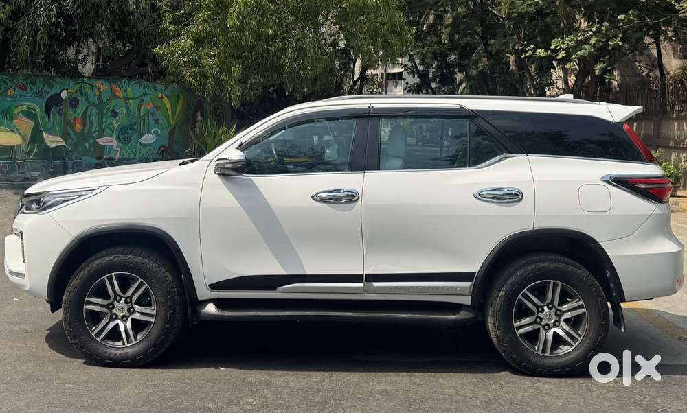 Toyota Fortuner [2021-ongoing] 2.8 2wd Diesel At, 2022, Diesel