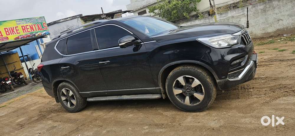Mahindra Alturas G4 2019 Diesel Well Maintained