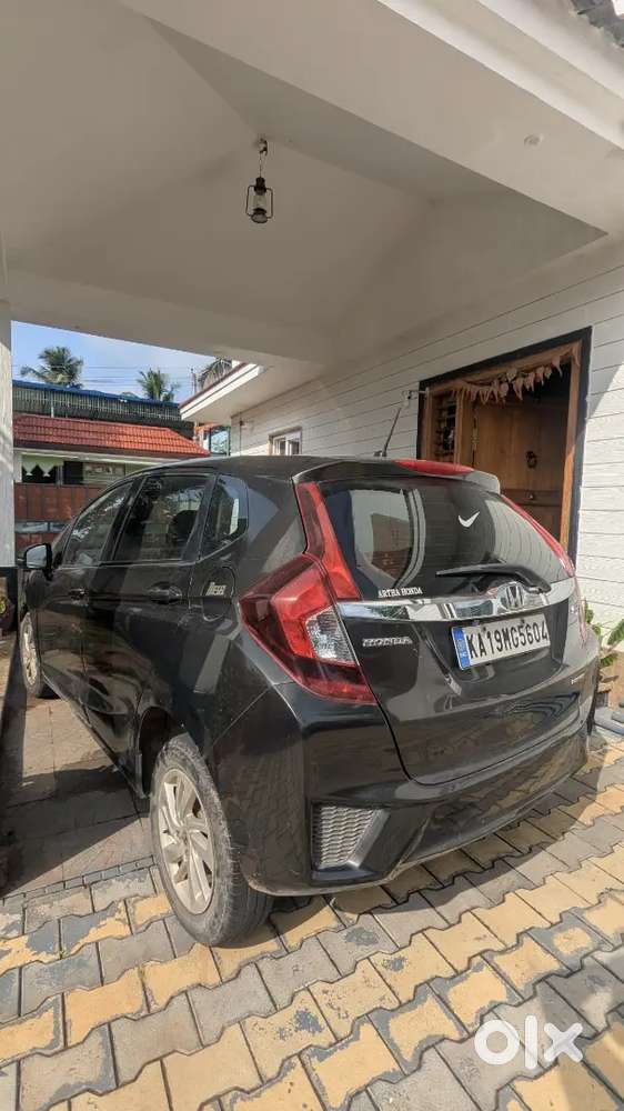 Honda Jazz 2016 Diesel 80000 Km Driven