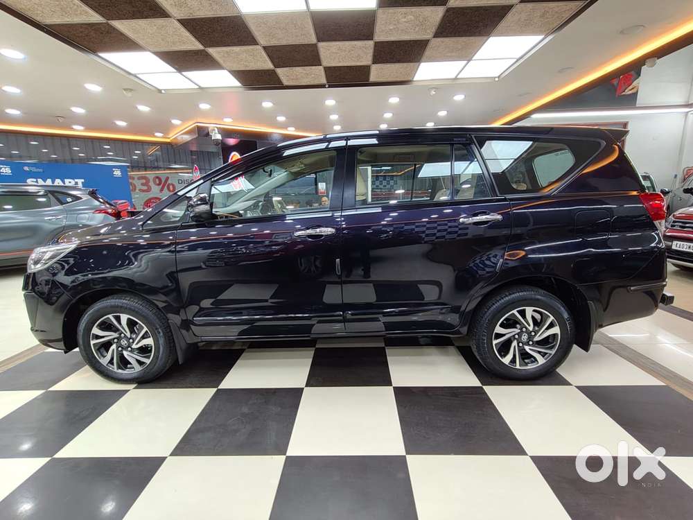 Toyota Innova Crysta [2020-ongoing] 2.4 Gx At 7 Str, 2021, Diesel
