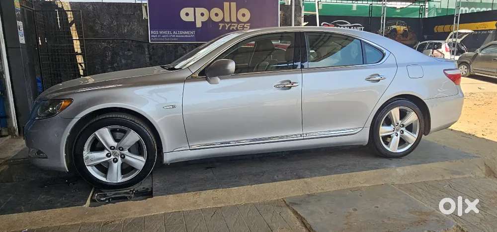 Lexus Ls 2009