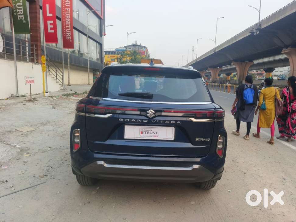 Maruti Suzuki Grand Vitara 1.5 Alpha Smart Hybrid Dual Tone, 2022, D..