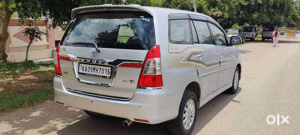 Toyota Innova Vx 2013 Petrol