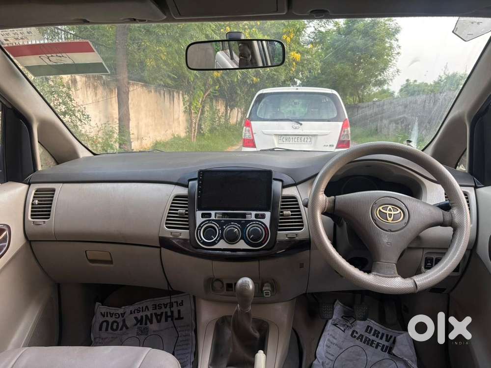 Toyota Innova 2.5 G (diesel) 8 Seater, 2012, Diesel