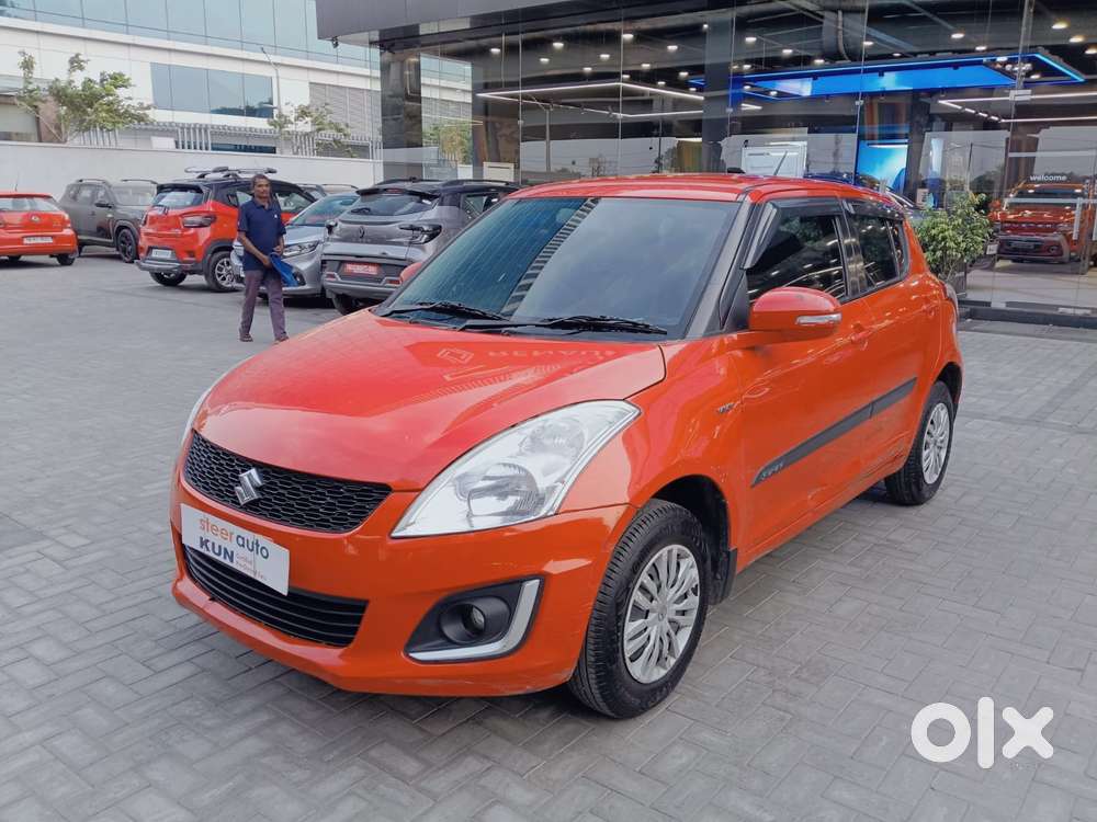 Maruti Suzuki Swift Vxi + Manual, 2017, Petrol
