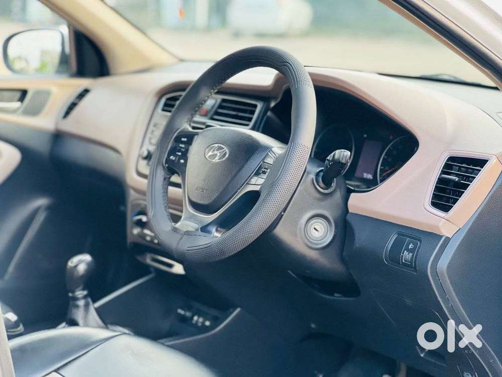 Hyundai Elite I20 Sportz (o) 1.2, 2020, Petrol