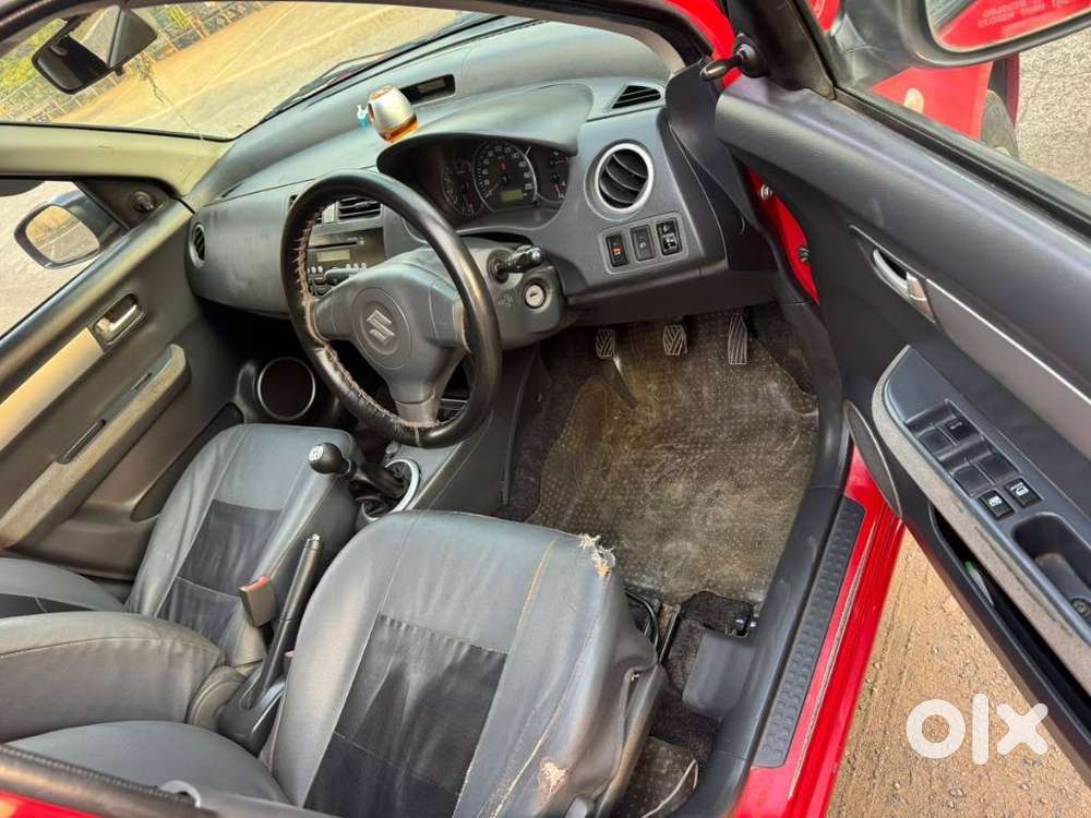 Maruti Suzuki Swift Dzire 1.2 Vxi Bsiv, 2011, Petrol